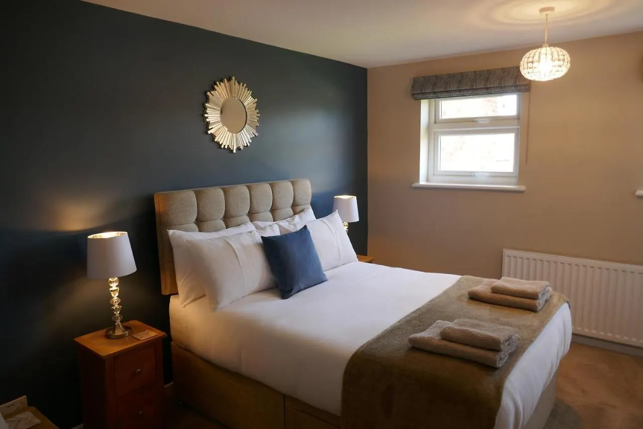 펜션 2 Bedroom House Walking Distance To City Centre With Free Parking 요크